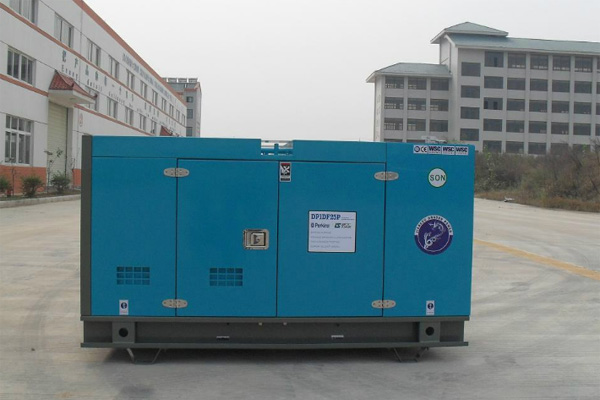 增城发电机租赁如何正确安装空气滤清器？