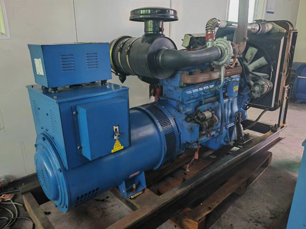 增城100kW柴油发电机组使用多级机油有哪些优缺点？