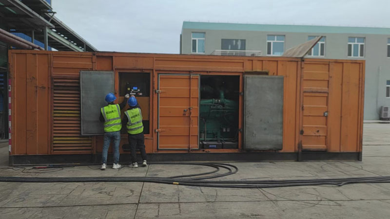 增城如何检查柴油发电机组的机油油位？